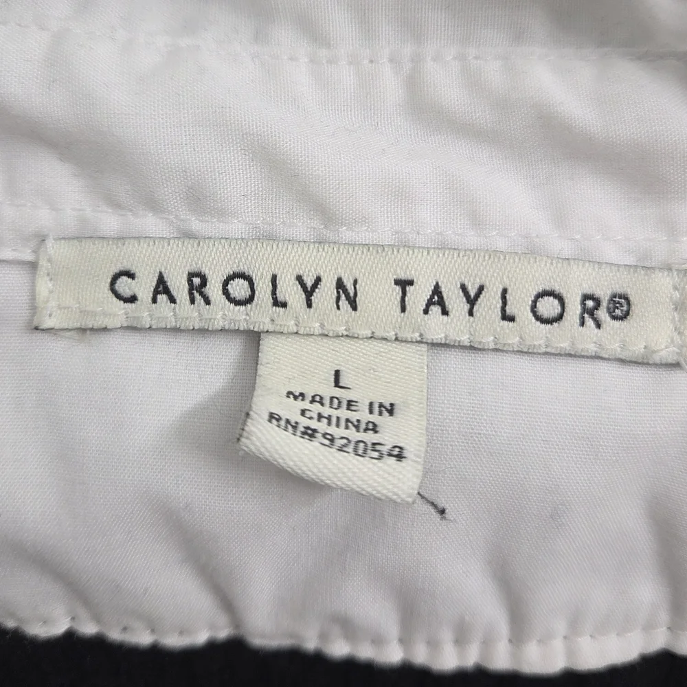 Carolyn Taylor Black Sweater with White Collar - Picture 5 of 9